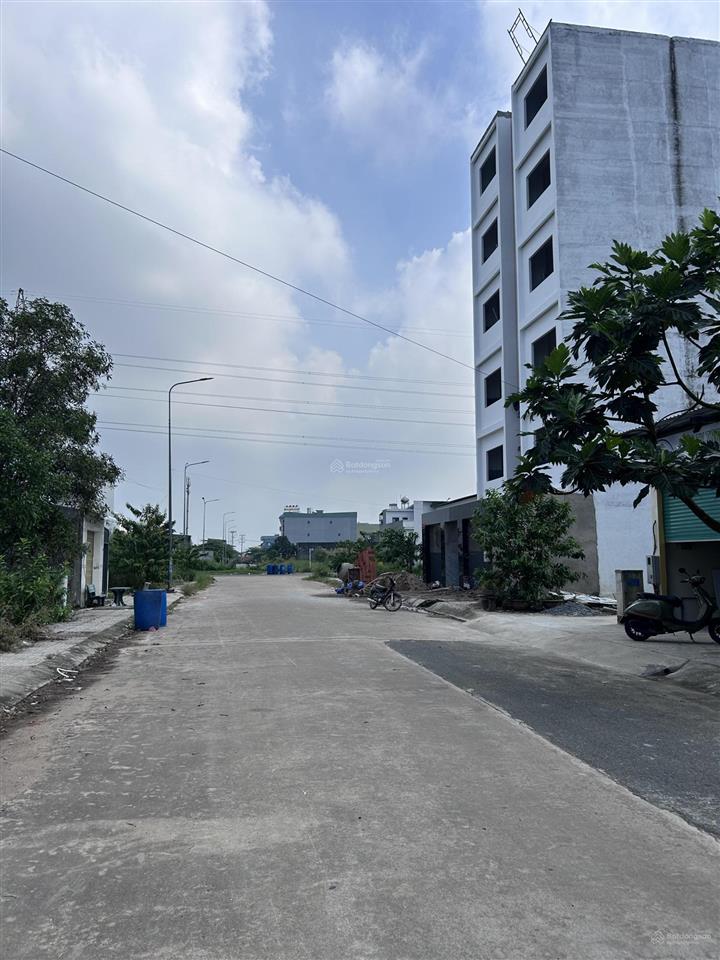 Tôi chủ đất cần bán 2 lô liền kề 10x26m trong kdc tân đô