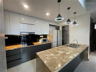 Bán căn 2pn ban công dài đông nam view sông mát mẻ giá 7.5 tỷ the sun avenue