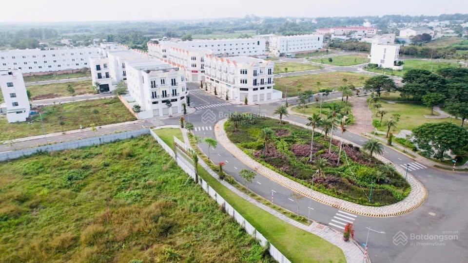 Bán lô góc 135 m2 dự án tiến lộc garrden ngay sân bay long thành sổ hồng riêng