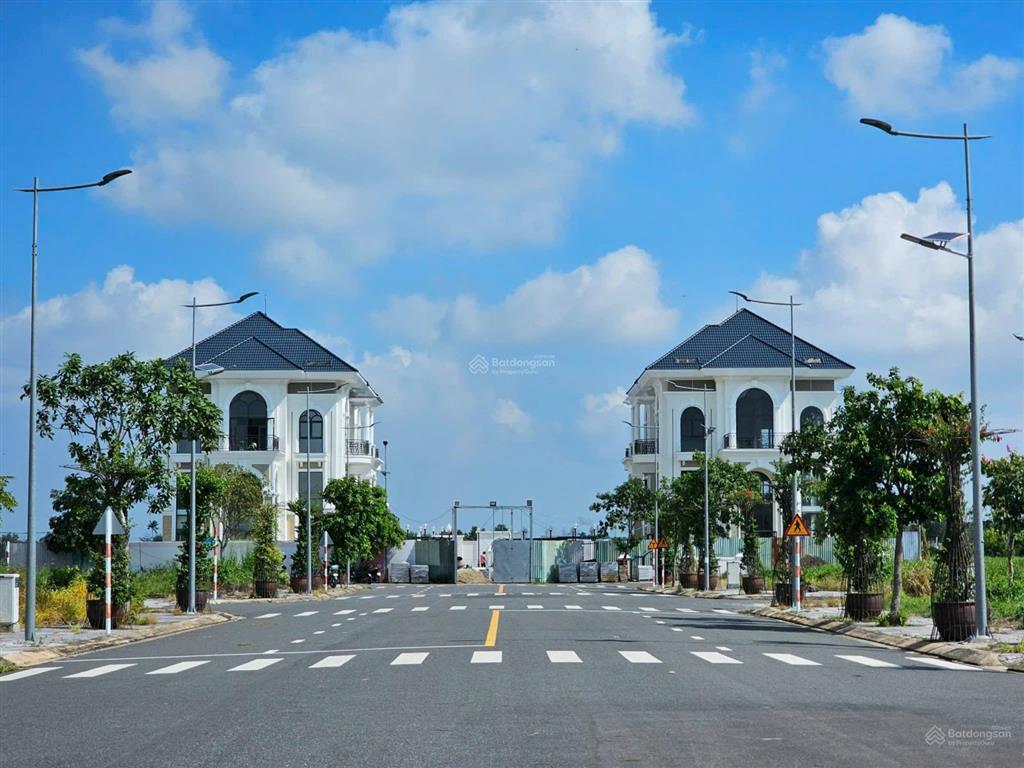 Bán lô đất biệt thự mt 15m 277m2 dự án tiến lộc garden view bờ sông giá 7,29 tỷ  0933 995 ***