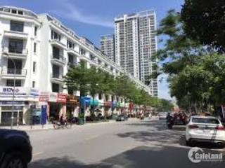 Bán tòa nhà 9 tầng văn phòng mặt phố giảng võ 169 m vỉa hè rộng giá chỉ 109 tỷ