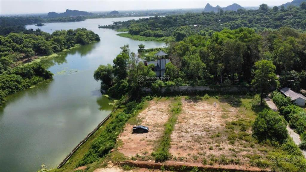 Chị chủ cần tiền lên bán gấp mảnh đất bám hồ đông dương, giá cực kỳ hợp lý