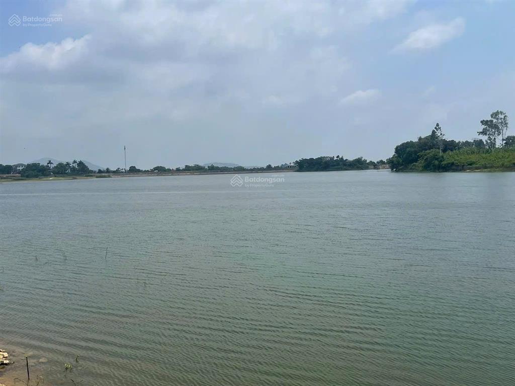 Chị chủ cần tiền lên bán gấp mảnh đất bám hồ đông dương, giá cực kỳ hợp lý