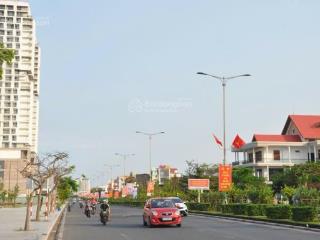 Kẹt tiền bán 2 lô biệt thự 490m2 mặt tiền hùng vương & nguyễn văn huyên, giá rẻ