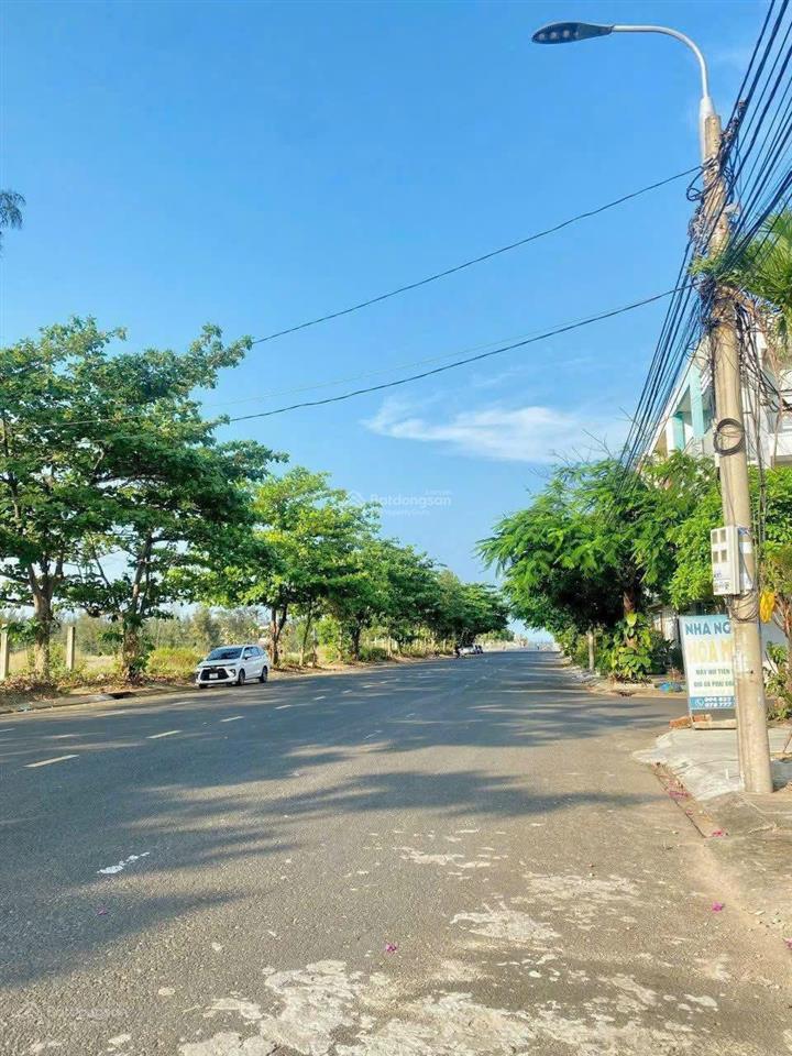 1 lô duy nhất  bán cắt lỗ 154m2 đl hùng vương giá 8,2tỷ