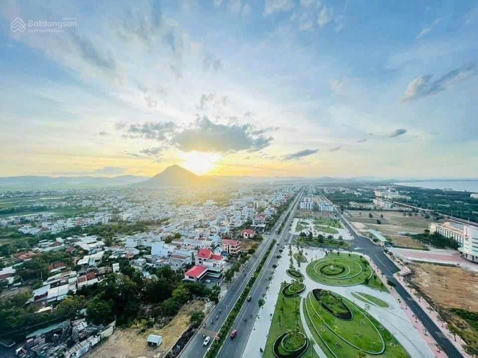 1 lô duy nhất  bán cắt lỗ 154m2 đl hùng vương giá 8,2tỷ