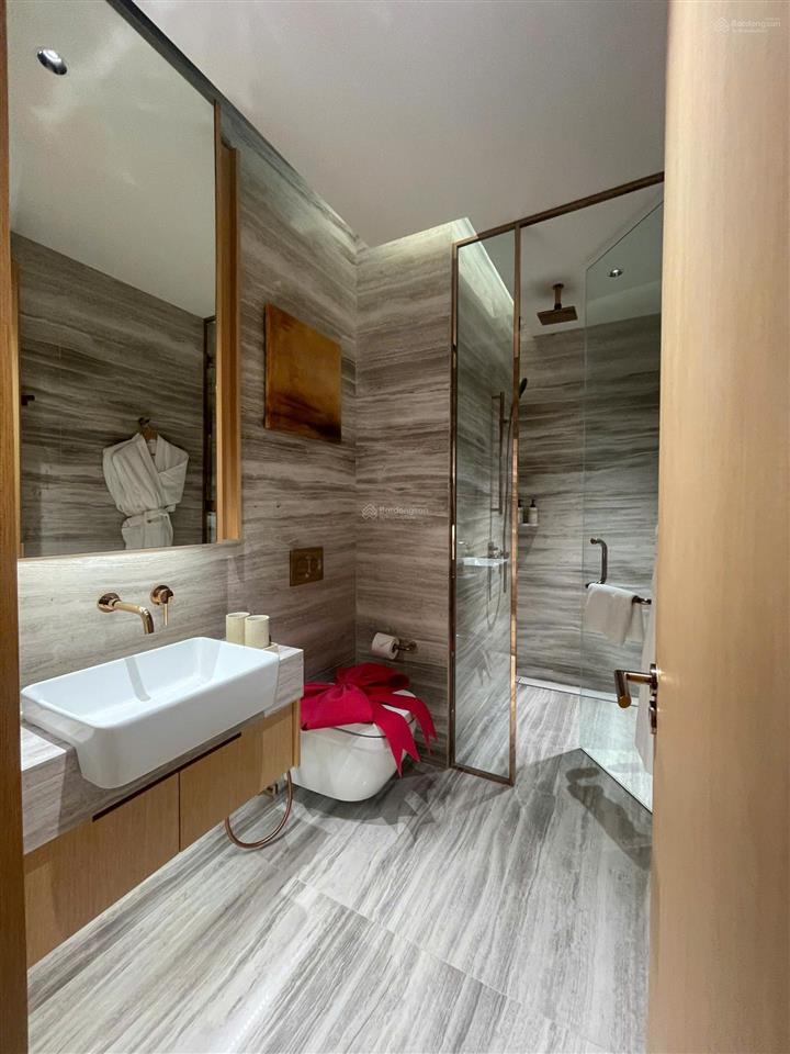 Cần bán căn hộ studio, 1wc, 28.93m2 tại sun feliza suites.  0888 017 ***