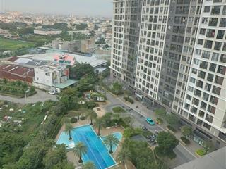 Gia đình có việc không quản được nên cần bán căn hộ 2pn  2wc 2,980 tỷ view hồ bơi