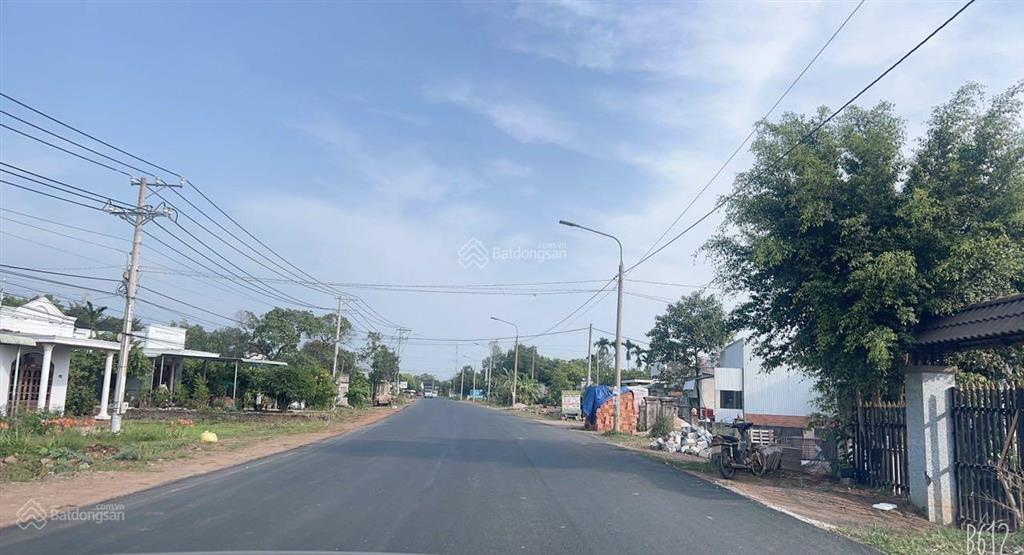 Cần bán 3700m2 (3 sào 7) đất mt bê tông kdc suối cát, xuân lộc, đồng nai. sát tl 763, gần sungroup