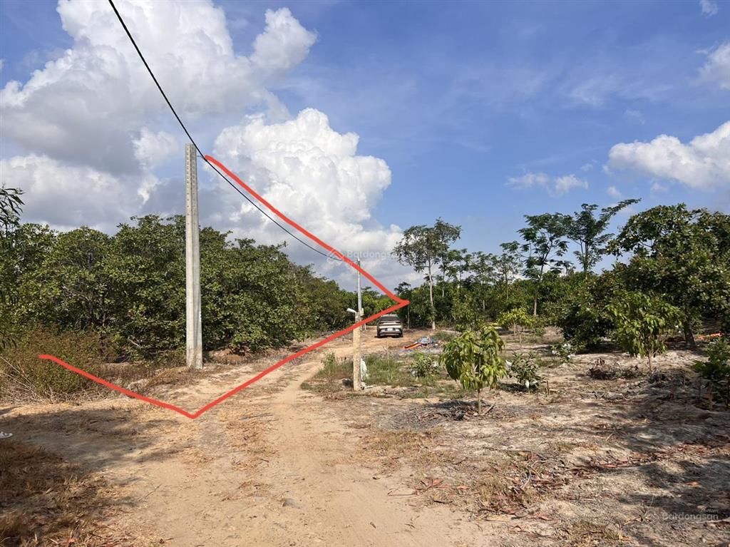 Bán 2000m2 đất xuân tâm, xuân lộc, đồng nai. view hồ gia măng. có điện, có dân, cách ql 1a 1,5km