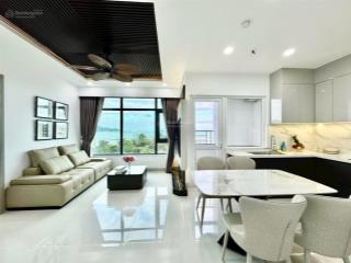 Hoa hậu mọi loại view, sang xịn khỏi bàn cãi ạ