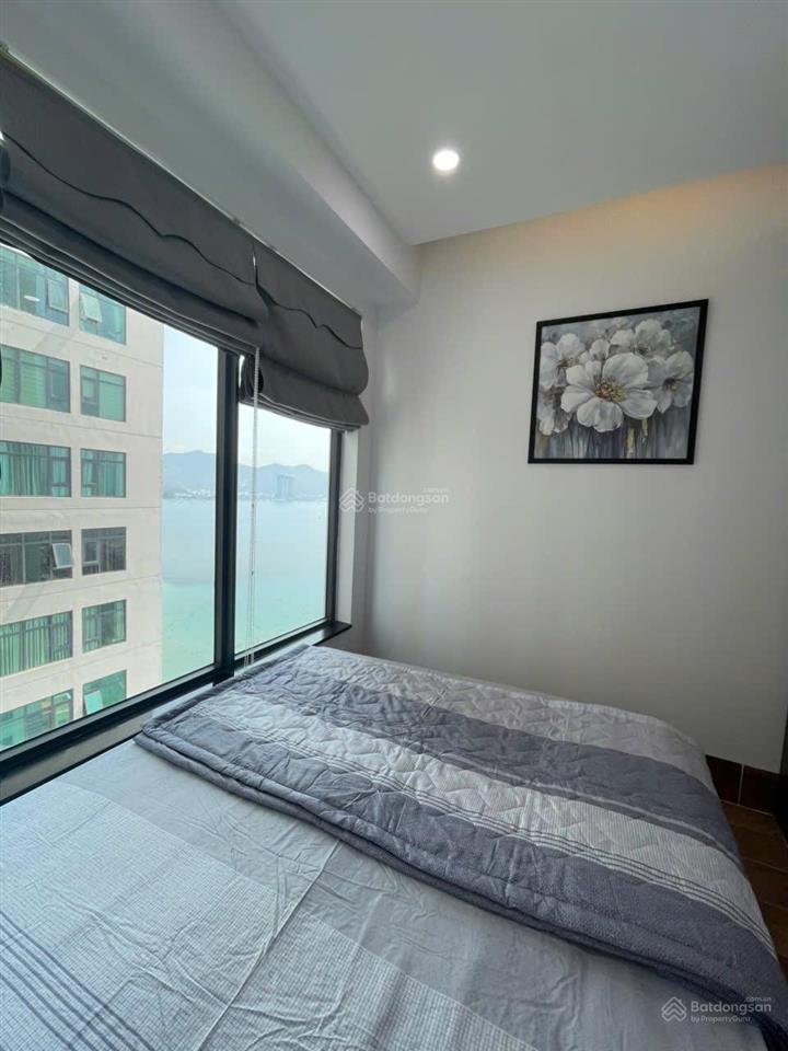 Chủ cần tiền bán gấp căn hộ đẹp mới ngắm biển ngay bancol siêu thoáng