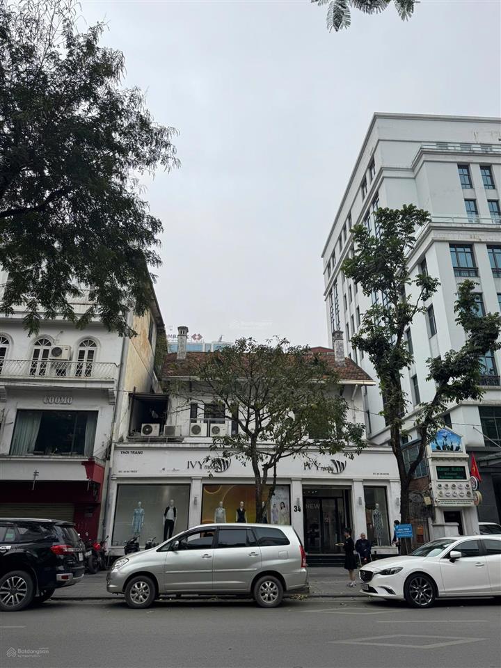 Bán nhà mặt phố lý thường kiệt, 221m2, lô góc, mặt tiền siêu đẹp 11.6m, chỉ 123 tỷ