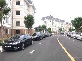 Chính chủ bán biệt thự đơn lập  đường lớn  vị trí trung tâm  view hồ  nở hậu  giá đầu tư