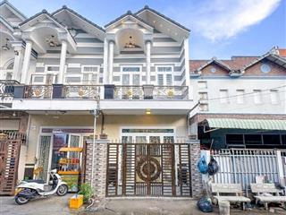 Nhà đẹp mới xây  shr  570tr  bao sang tên ngay