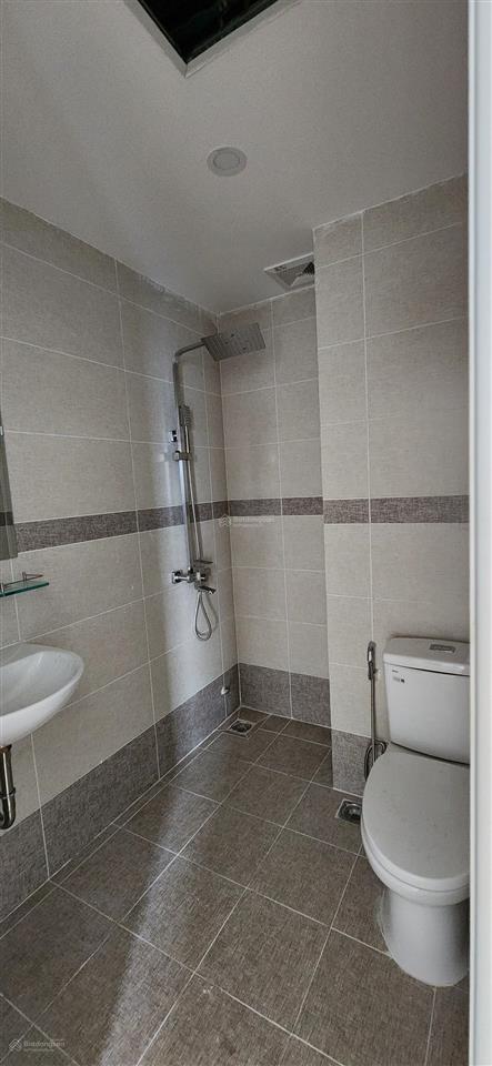 Chuyển nhượng hot căn hộ mới bàn giao, giá cực tốt, nhà đẹp long lanh view cực thoáng mát