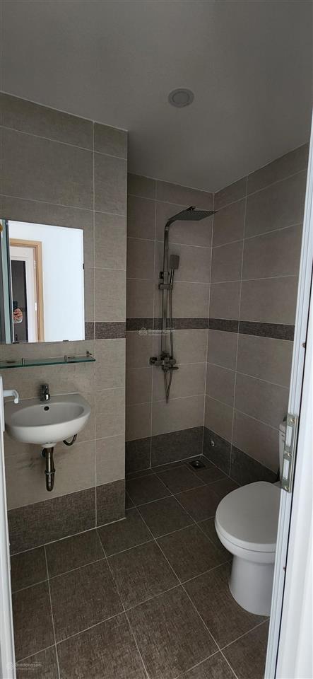 Chuyển nhượng hot căn hộ mới bàn giao, giá cực tốt, nhà đẹp long lanh view cực thoáng mát