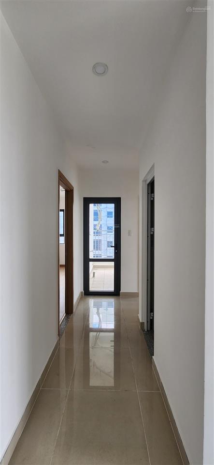 Chuyển nhượng hot căn hộ mới bàn giao, giá cực tốt, nhà đẹp long lanh view cực thoáng mát