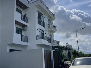 Bán đất dự án phú nhuận dt 7 x 18,5m, sổ đỏ, giá 152tr/m2