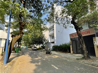 Cần bán lô đất đẹp gần công viên, dt. 80m2 , đường 12m, sổ đỏ xây dựng cao tầng