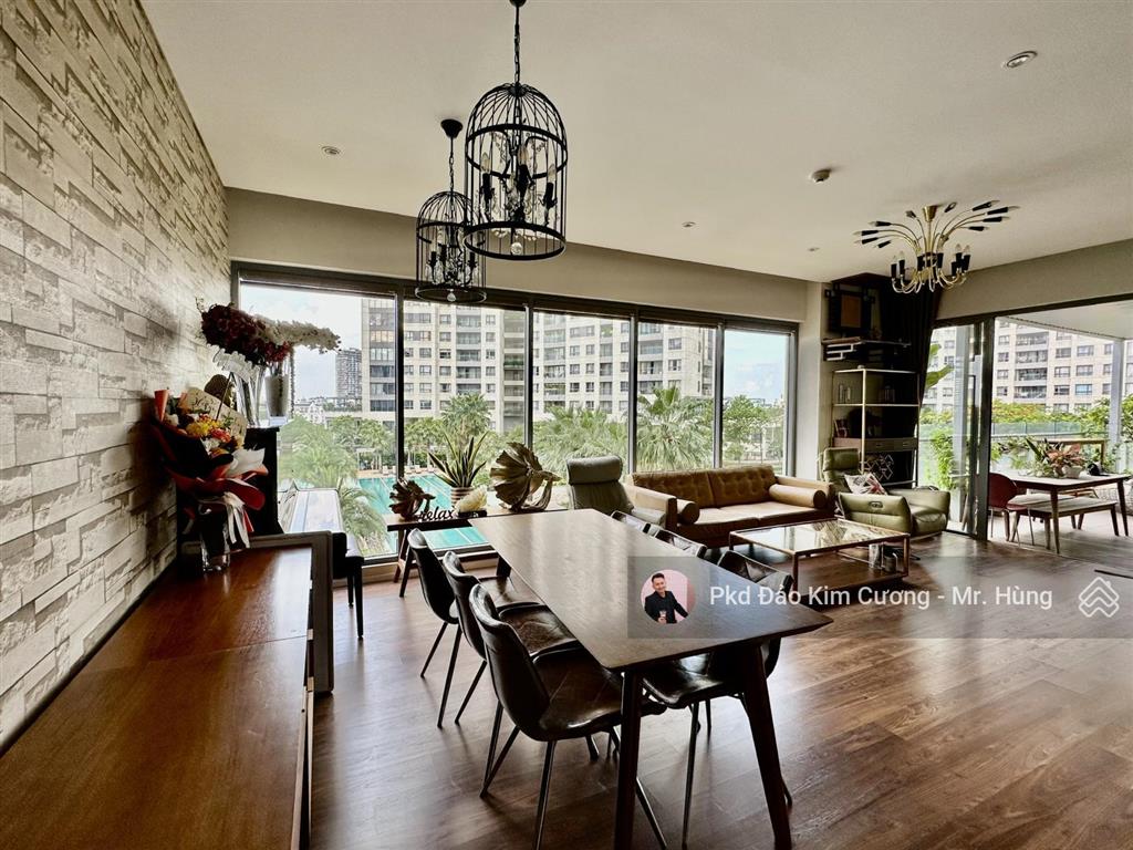 Căn hộ sân vườn đảo kim cương  4pn 300m2  full nt  view sông sài gòn và q1 & lm81