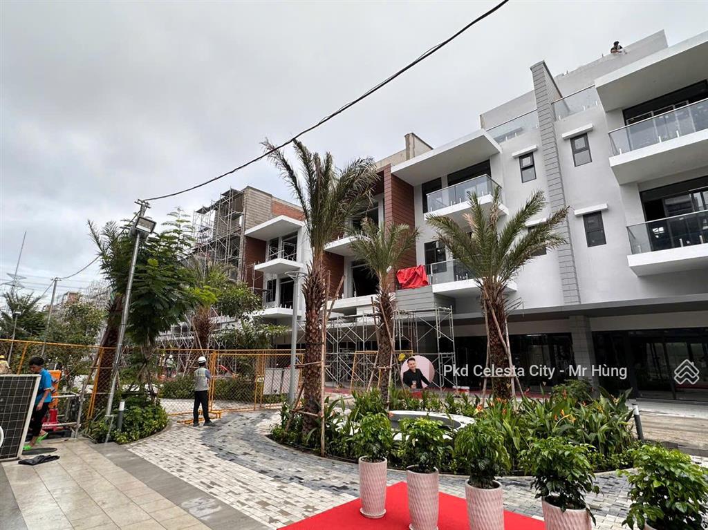 Nhà phố thương mại 2 mặt tiền nguyễn hữu thọ  celesta avenue 7x30m 3 lầu&st  mua trực tiếp cđt