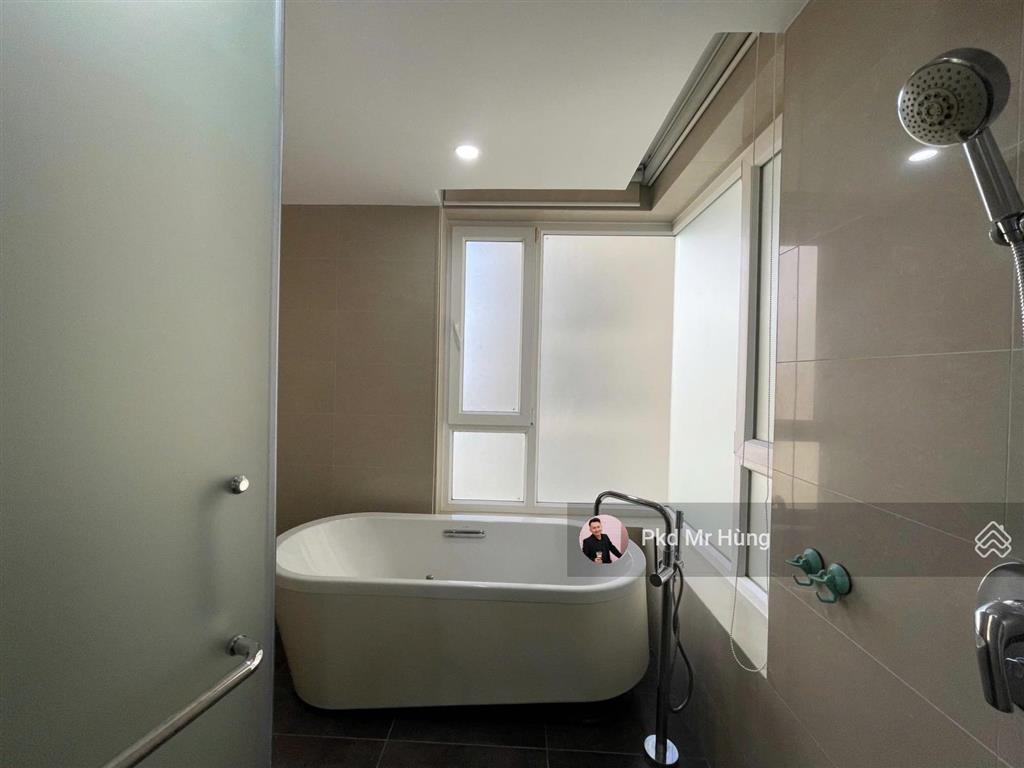 Bán căn hộ đảo kim cương 3pn 180m2, view sông sài gòn và nội khu đẹp mê ly, sổ hồng.  0901 840 ***