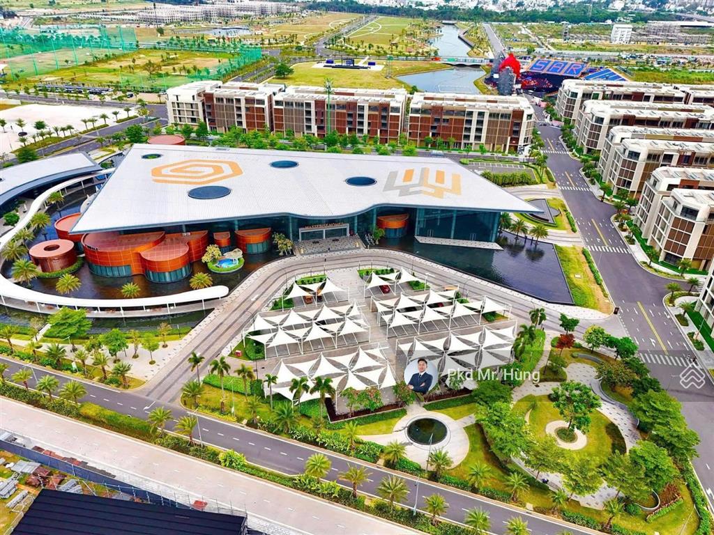 Bán căn nhà phố global city gđ1  soho, vị trí đẹp, giá rẻ có 1 không 2, thật 100%.  0901 840 ***
