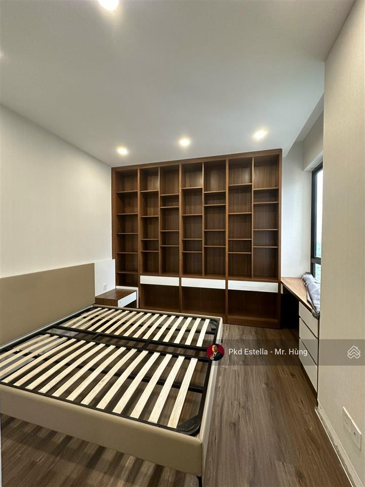 Bán căn estella heights 3pn 130m2, view 2 hồ bơi xanh mát và cả q1, full nt, giá tốt.  0901 840 ***