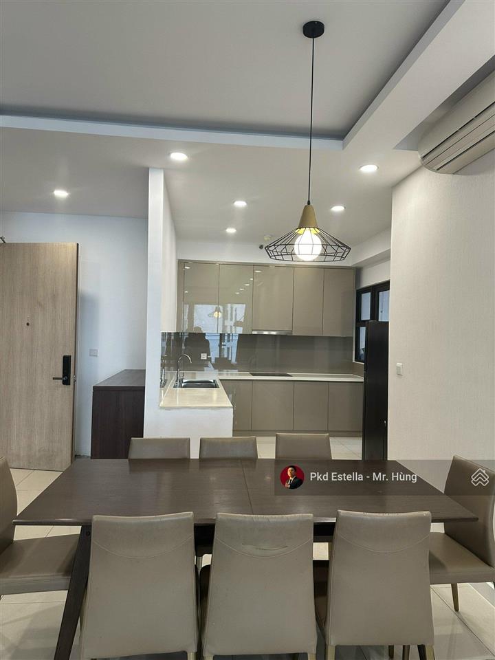 Bán căn estella heights 3pn 130m2, view 2 hồ bơi xanh mát và cả q1, full nt, giá tốt.  0901 840 ***
