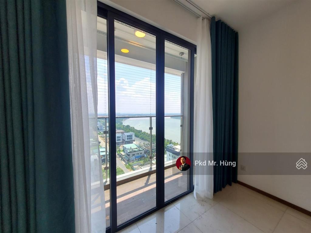 Bán căn hộ one verandah  2pn 81m2 view sông sg & q7, ban công đn mát, giá rẻ cho 1 căn view sông