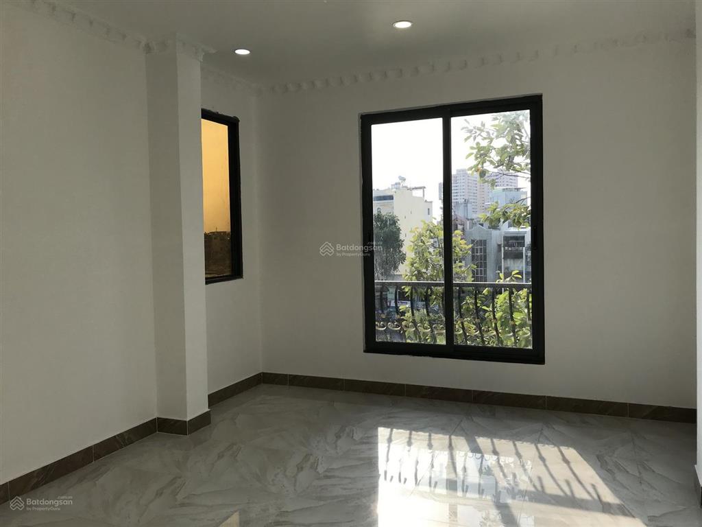 Bán nhà hoàng sa, quận 3, đẹp lung linh mặt tiền hoàng sa 5 lầu, t. kế châu âu, 5 phòng, thang máy