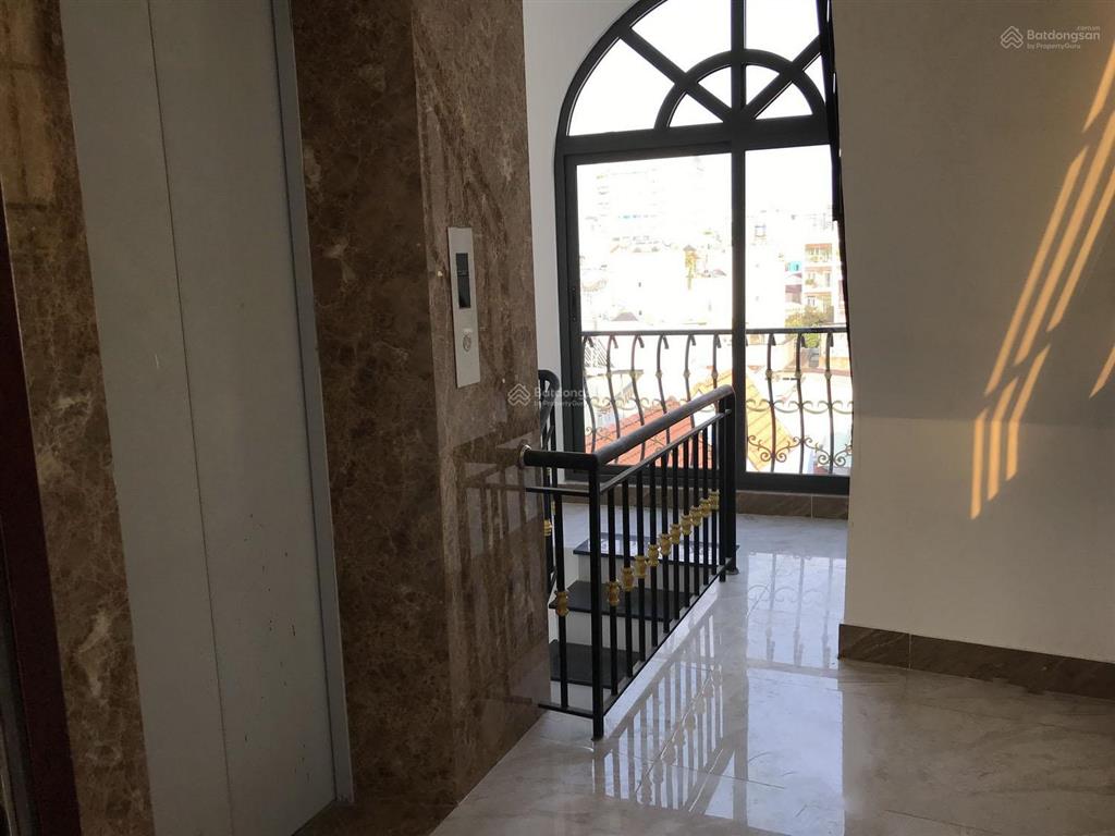 Bán nhà hoàng sa, quận 3, đẹp lung linh mặt tiền hoàng sa 5 lầu, t. kế châu âu, 5 phòng, thang máy