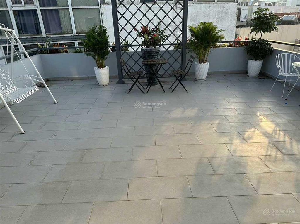 Biệt thự 3 lầu (6,4x18m nở hậu) 5 phòng master, nt cao cấp hẻm xe hơi khu cao cấp võ thị sáu, q. 1