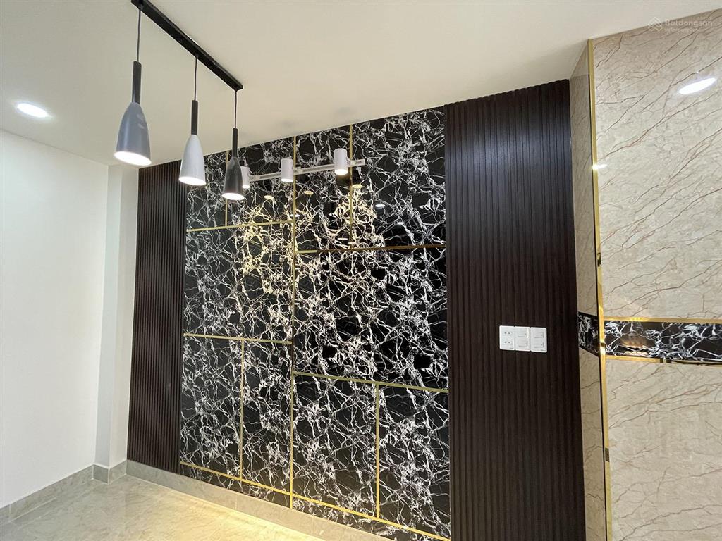 Bán nhà đường nguyễn trọng tuyển, quận phú nhuận tuyệt phẩm 4 lầu tk cổ điển paris pháp, hẻm ôtô