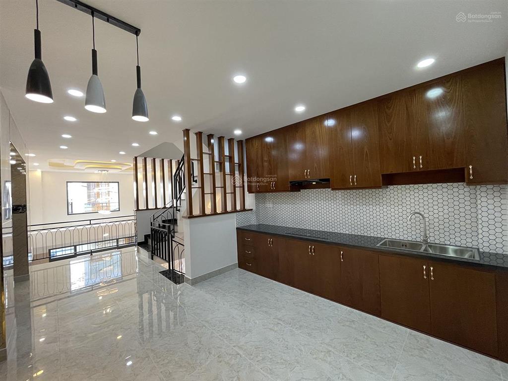 Bán nhà đường nguyễn trọng tuyển, quận phú nhuận tuyệt phẩm 4 lầu tk cổ điển paris pháp, hẻm ôtô