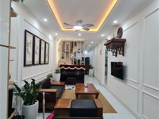 Chuyển công tác bán nhà đông la 42m2 x 4 tầng. full nội thất. oto đỗ cửa.  0961 852 ***