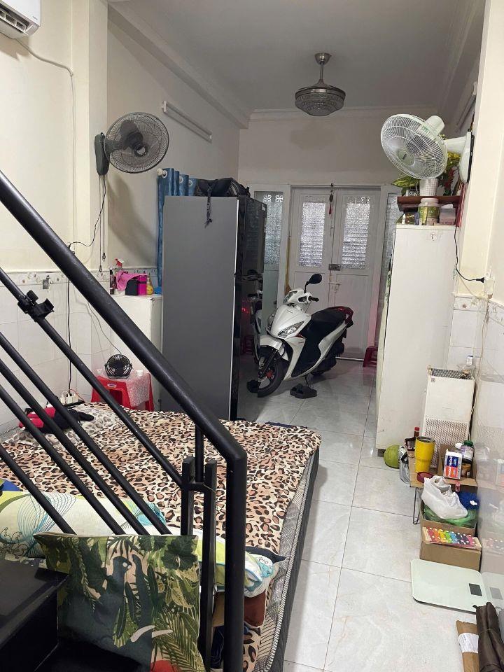 GẦN NGÃ 6 GÒ VẤP – 40M2 VUÔNG A4 – 2 TẦNG ĐÚC CHẮC CHẮN – HẺM NHỰA 1 TRỤC – CHỈ 5 TỶ 2