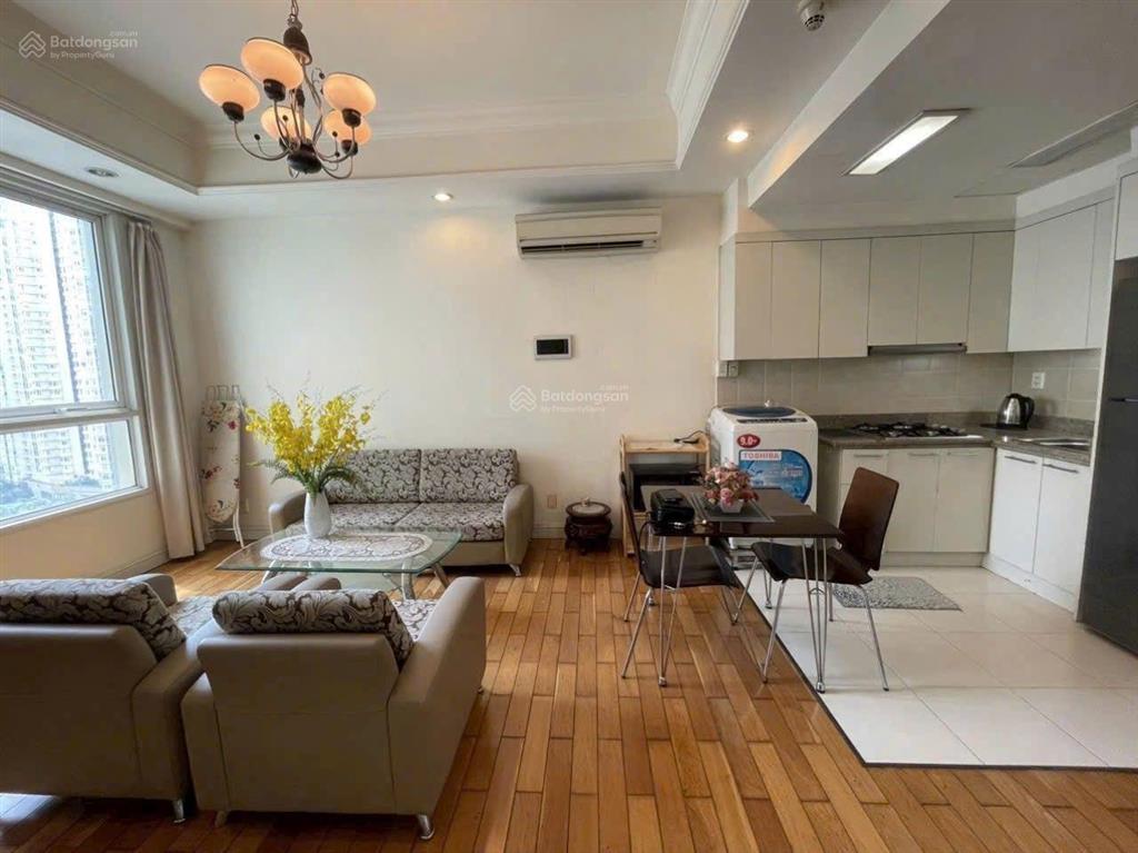Cho thuê the manor 1pn 1wc 51m giá 14tr
