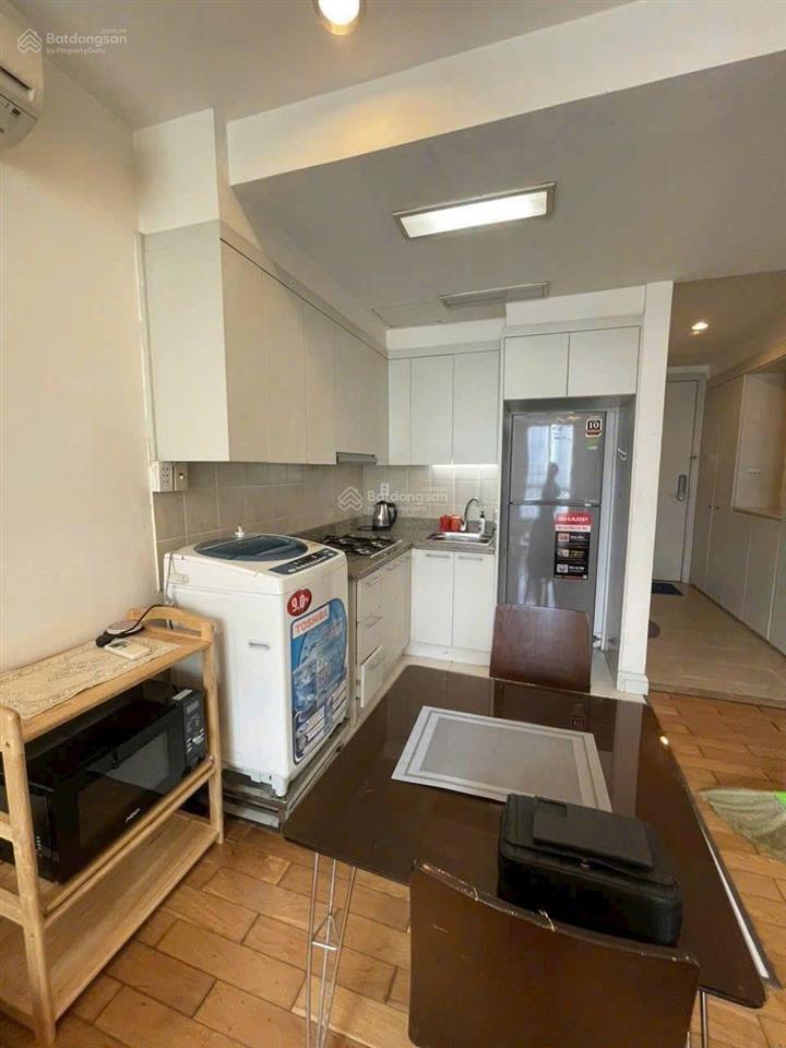 Cho thuê the manor 1pn 1wc 51m giá 14tr
