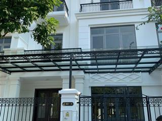 Cho thuê nhà biệt thự vinhomes riverside long biên 160m2 3,5 tầng, khép kín, full điều hòa giá 50m