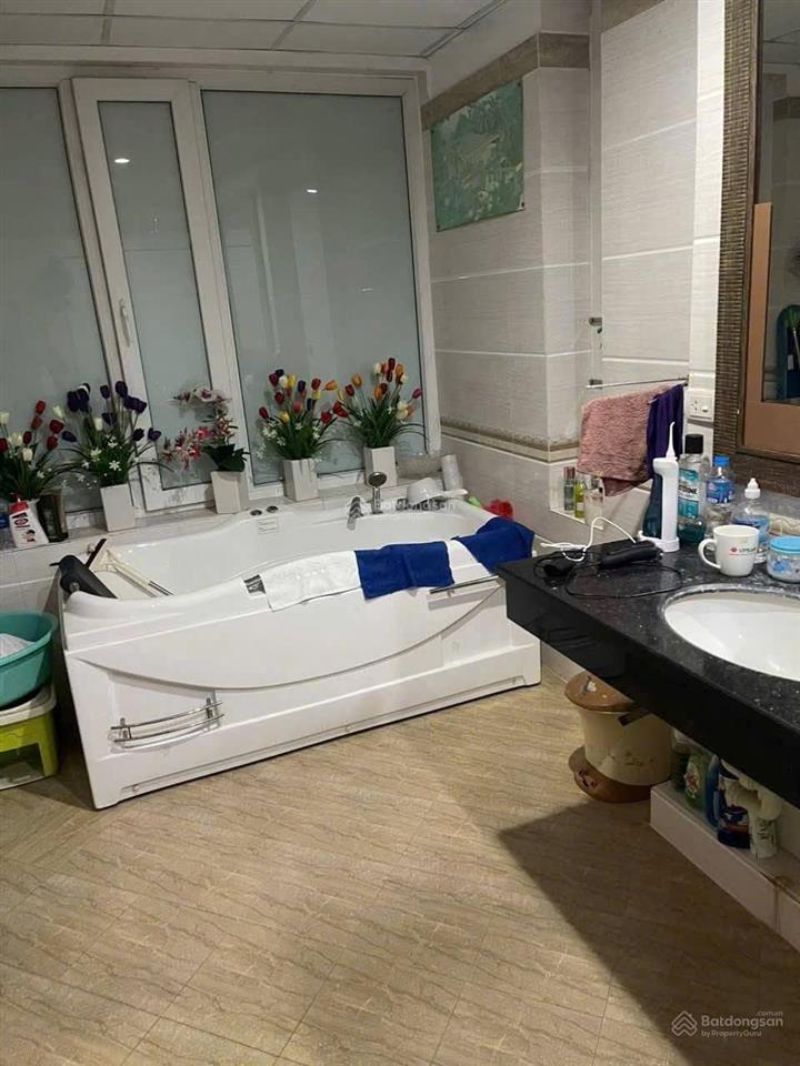 (chính chủ) tôi cần bán nhà mặt phố thi sách, quận hai bà trưng, dt 120 m2, 10 tầng. giá 100 tỷ