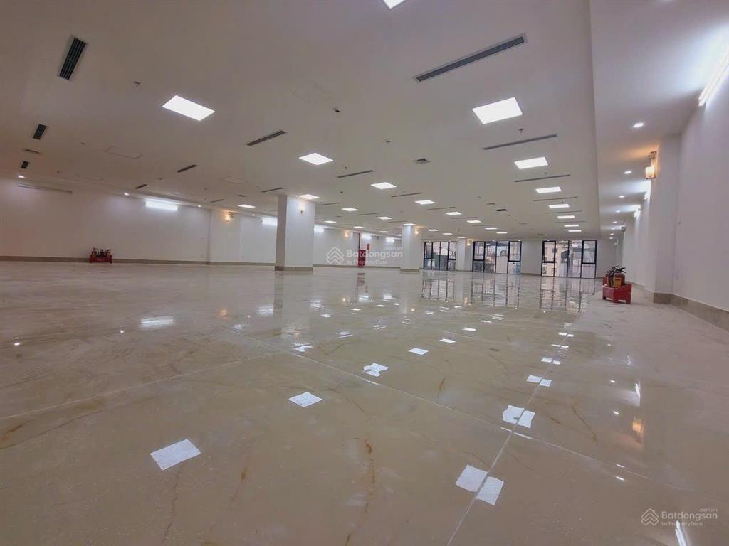 (chính chủ) tôi cần bán tòa vp. mp nguyễn thị định, q. cầu giấy, dt 430 m2 x 10 t, mt 17 m, 300 tỷ