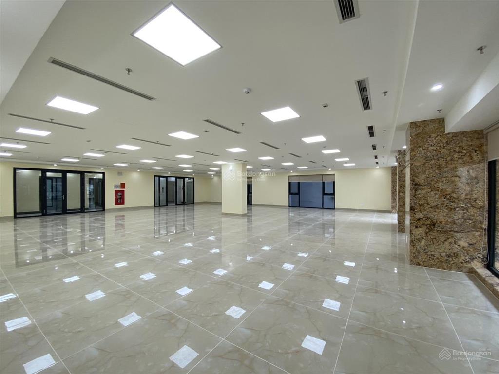 (chính chủ) tôi cần bán toà bulding phố hoàng ngân, q cầu giấy, dt 410 m x 10 t, mt 17 m, 300 tỷ