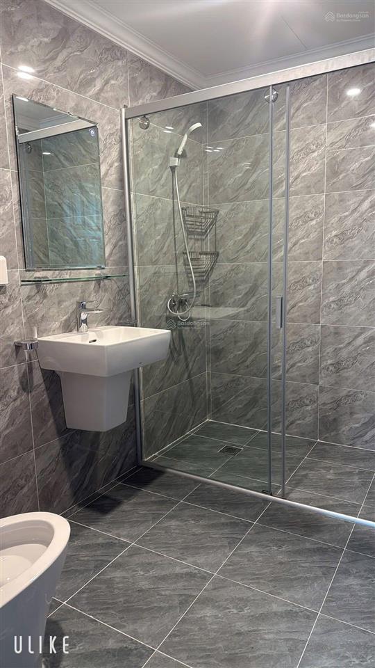 Chính chủ tôi cần bán nhà mặt phố hà trung, quận hoàn kiếm, dt 100m2, 9 tầng, mt 6 m. giá 120 tỷ