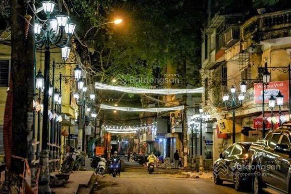 [chính chủ] tôi cần bán toà nhà trong khu quần thể đảo ngọc, q ba đình, hn, dt 220 m2