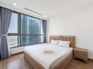 Bán vinhomes central park toà land mark 3 98m2 3pn giá 14 tỷ đã có sổ, view lm81