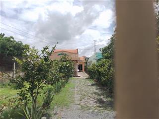 Đát mt ql1a xa thạnh đức huyện bến lức tỉnh long an,(10x106) full tc ko dính qhlg