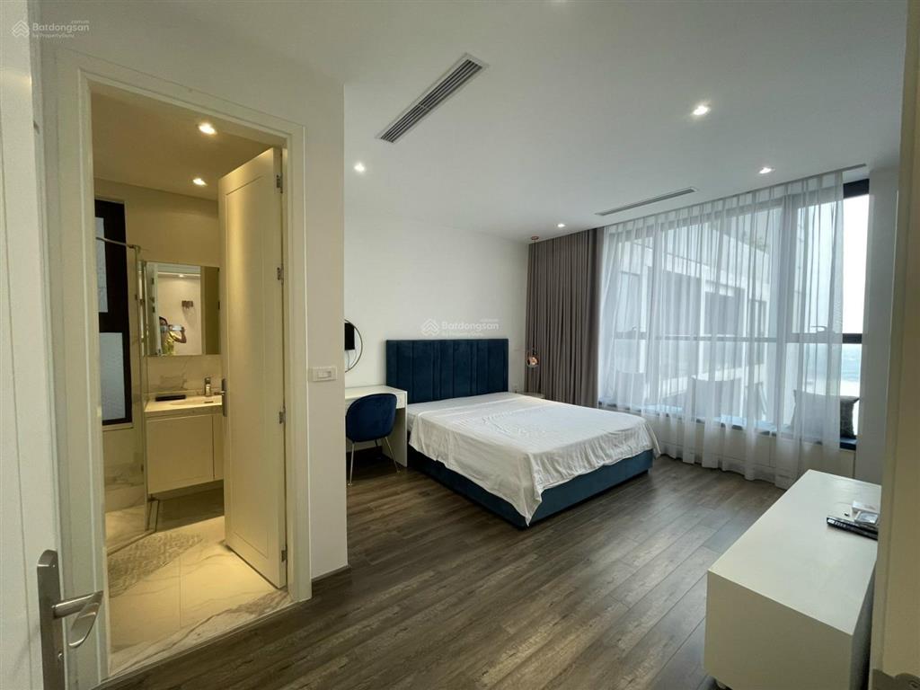 Chính chủ bán căn 2pn  90m2 tại dự án sun grand, số 3 lương yên