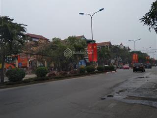 Chính chủ bán nhà mặt phố chùa thông, thị xã sơn tây